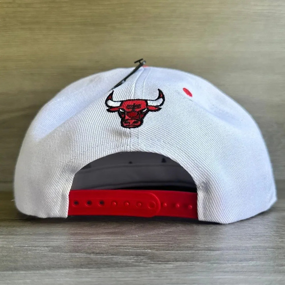 Chicago Bulls NBA Ultra Game Snapback Hat NWT - Picture 3 of 6